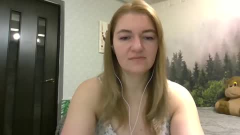 Daisy online show from January 6, 10:47 pm