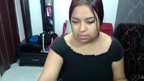 candyplayass online show from June 19, 1:06 pm