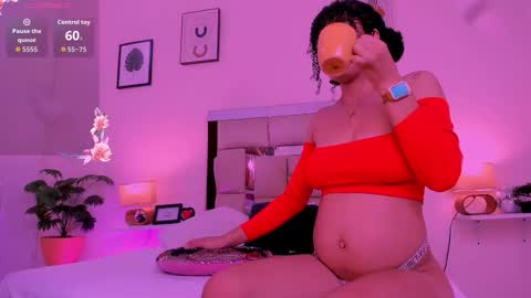 Snapshot of candyygirl_1 chatting on September 11, 3:19 am Candy online show from September 11, 3:19 am