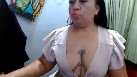 CanelaCollins online show from February 1, 6:54 am