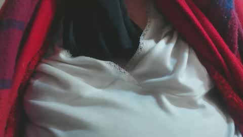 Cinzia  ex regina  online show from April 18, 1:46 pm