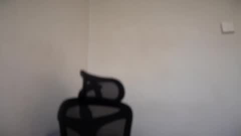 Snapshot of cappuccinokiss chatting on October 7, 5:47 am Emma online show from October 7, 5:47 am