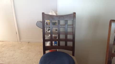 capt5105 online show from February 17, 3:04 am