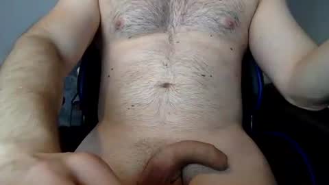 Snapshot of captain8inches chatting on October 8, 1:28 pm Captain 8 Inches online show from October 8, 1:28 pm