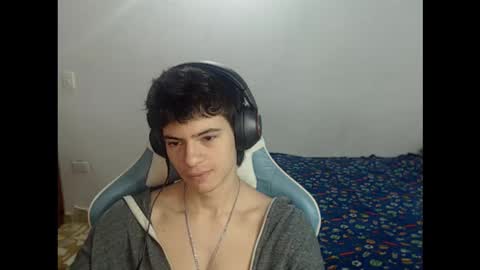 Snapshot of carapalida9008 chatting on October 3, 4:26 pm carapalida9008 online show from October 3, 4:26 pm