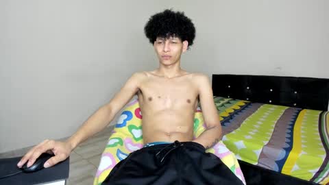 Carlos and Cristian  online show from March 4, 12:18 am