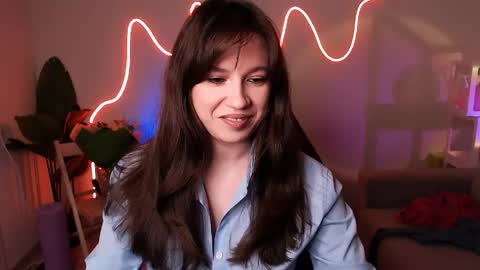 Mary online show from May 3, 12:55 pm