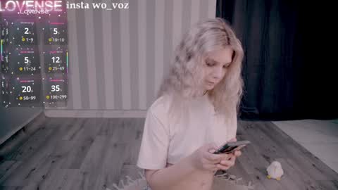 NONA    follow online show from February 21, 5:32 am