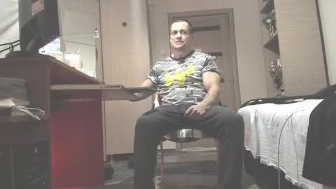 Laz online show from October 1, 11:58 pm