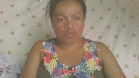 carinesexy69 online show from April 17, 11:12 am