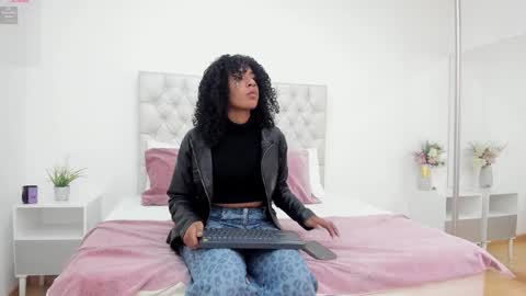 Carla online show from January 10, 7:08 pm