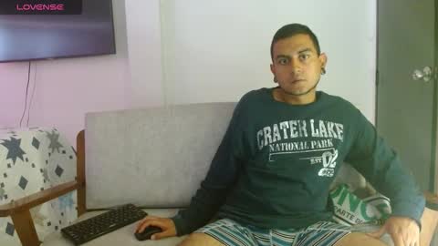 carlandelli1 online show from March 5, 9:02 pm