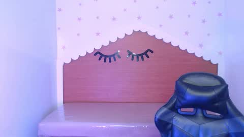 CARLYE   online show from December 17, 3:13 am