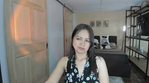 Snapshot of carlin1511 chatting on September 27, 11:35 pm carlin1511 online show from September 27, 11:35 pm