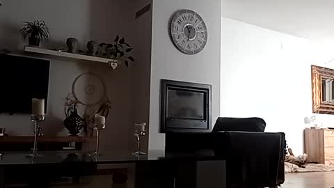 carlitito1 online show from April 15, 9:12 am