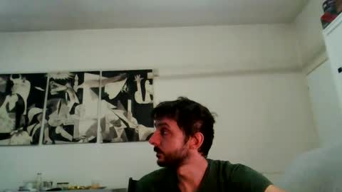 Carlos online show from April 1, 4:15 pm