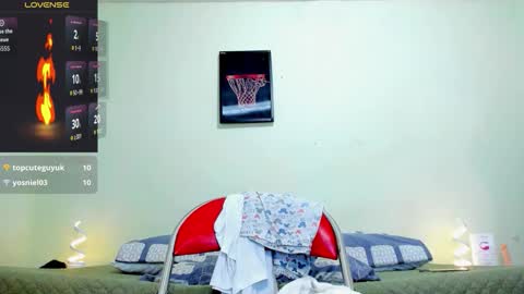 carloshero69 online show from April 11, 5:39 pm