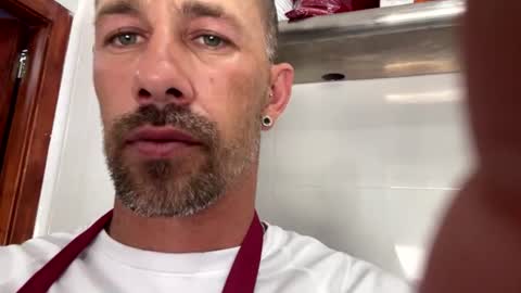 carlosrm440882 online show from July 15, 12:21 pm