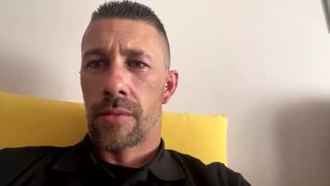 carlosrm440882 online show from May 6, 1:28 pm