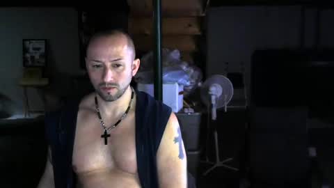 Carl online show from December 16, 2:05 pm