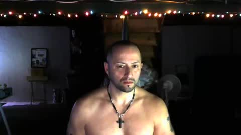 Carl online show from December 17, 7:18 am