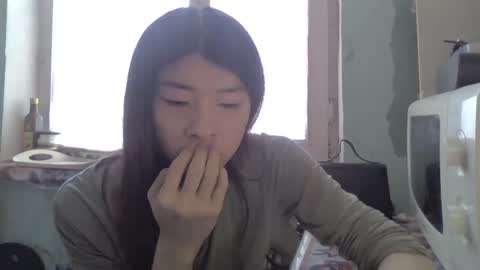 CarlyJoy online show from March 1, 5:31 am