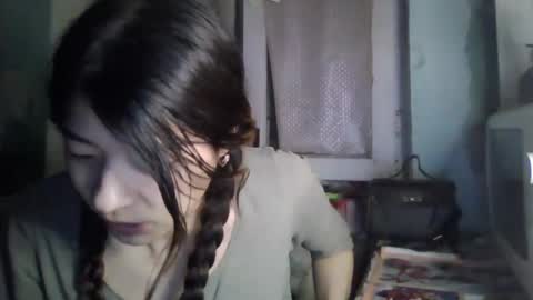 CarlyJoy online show from February 27, 6:09 pm