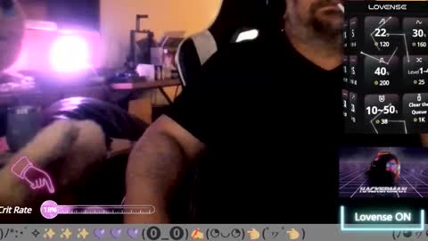 Snapshot of carmelo_devitto chatting on December 3, 9:17 am soy Batman online show from December 3, 9:17 am