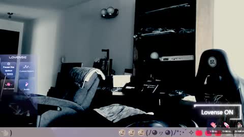 Snapshot of carmelo_devitto chatting on October 2, 5:12 pm soy Batman online show from October 2, 5:12 pm