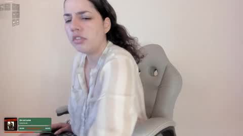 carmesix__ online show from December 15, 7:10 pm