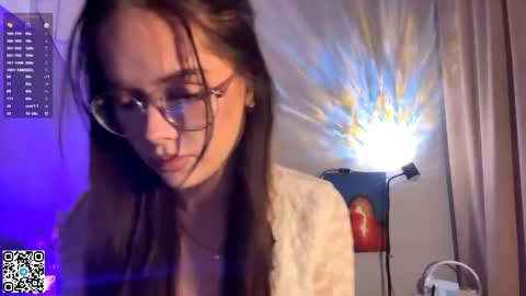 Mary online show from April 29, 5:30 pm