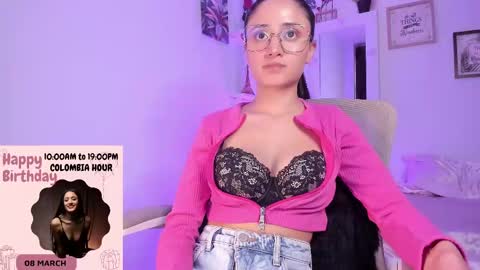 Caroline online show from March 7, 10:43 pm