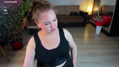 Carolina online show from September 15, 3:35 pm