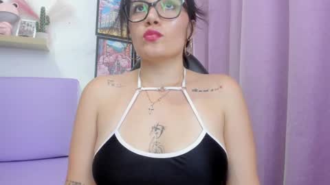 Carolina  online show from November 2, 8:42 pm