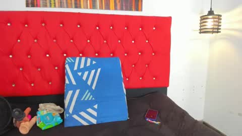 Carolina online show from October 8, 7:42 pm