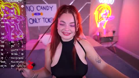 carolinadia online show from October 31, 8:42 pm