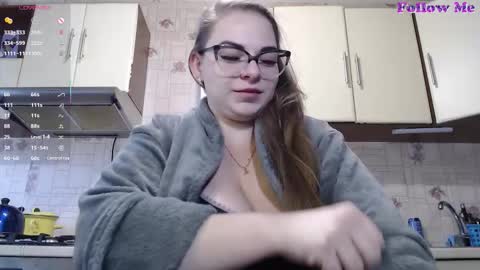 Snapshot of carolinadiamond chatting on October 19, 11:15 am carolinadiamond online show from October 19, 11:15 am