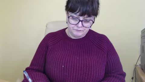 CarolineDream  online show from November 12, 11:12 am