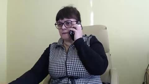 CarolineDream  online show from November 25, 7:18 am