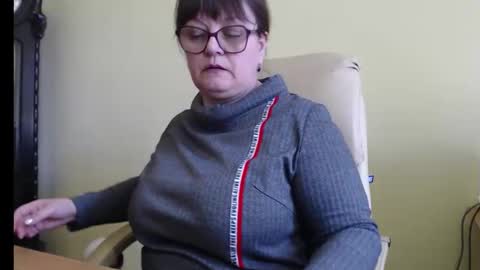 Snapshot of carolinedream_ chatting on March 4, 10:35 am CarolineDream online show from March 4, 10:35 am