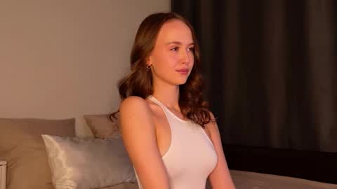 Caroline Porton online show from March 13, 4:10 pm