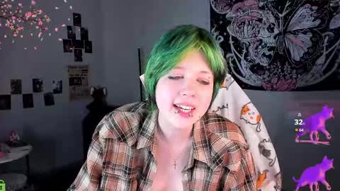 CarolineRichter online show from April 11, 7:13 am