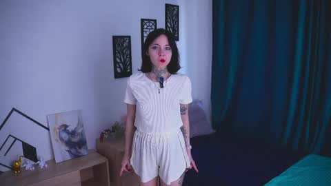 Kate online show from June 1, 11:11 am
