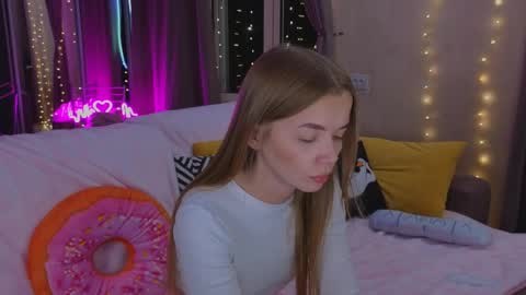 carriebradshawww online show from March 29, 6:42 pm