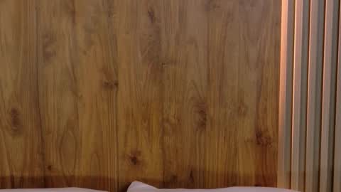 Casandra  online show from December 3, 7:25 pm