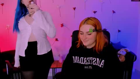 casey_meow_ online show from March 12, 10:52 am