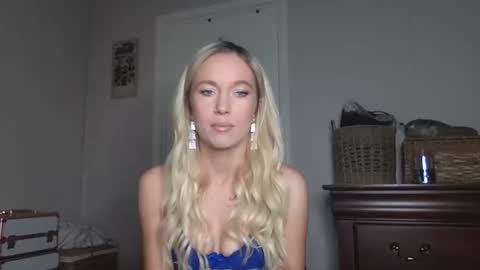 Casey Lakes online show from October 19, 4:33 pm