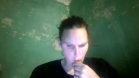 Snapshot of cashcoupllle chatting on December 24, 10:28 pm Cash Couple online show from December 24, 10:28 pm