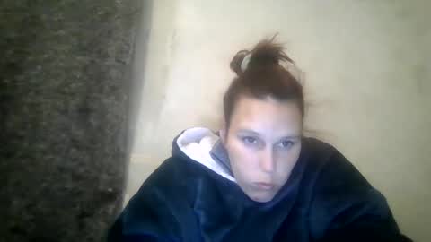 Snapshot of cashcoupllle chatting on December 3, 1:25 am Cash Couple online show from December 3, 1:25 am