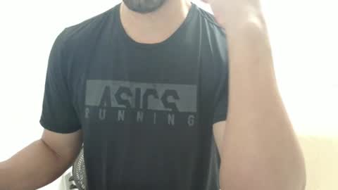 Snapshot of cashmastermuscle77 chatting on January 27, 8:07 pm cashmastermuscle77 online show from January 27, 8:07 pm